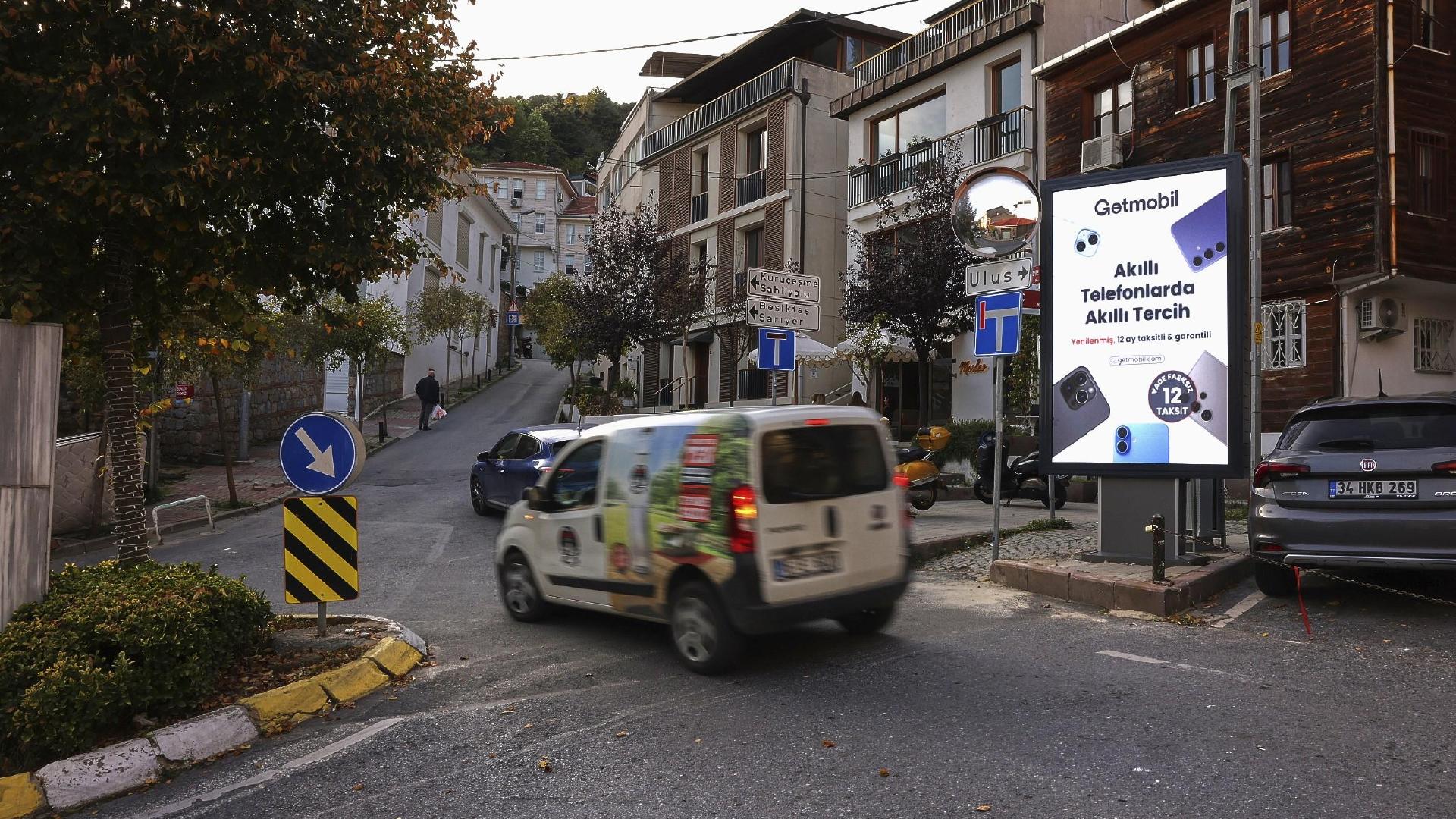 Rubicon İstanbul Beşiktaş Dijital OOH Network advertising view 12